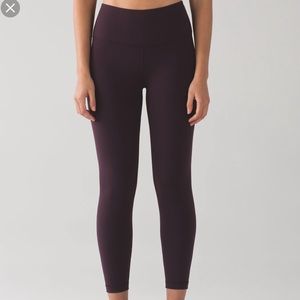 Lululemon High Times - 7/8 Deep Purple, Size 6
